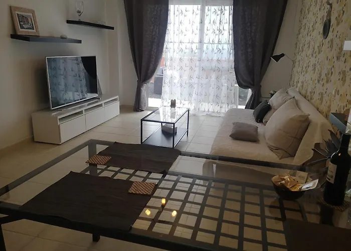 Sun And Ocean, Free Wifi *