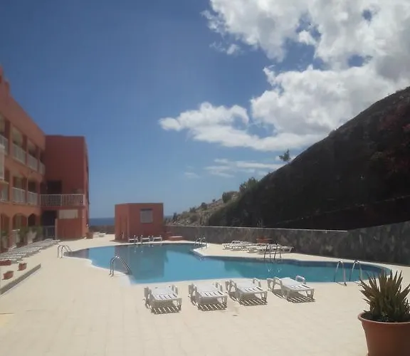 Апартаменты Sun And Ocean, Free Wifi *