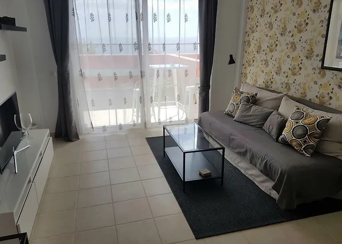 Апартаменты Sun And Ocean, Free Wifi *