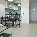 Sun And Ocean, Free Wifi Apartment